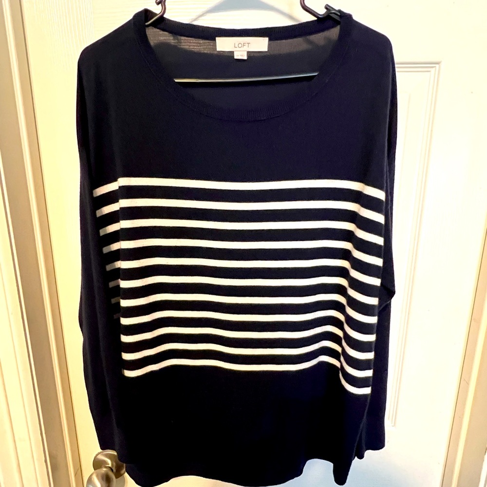 Ann Taylor Loft Maternity blouse
